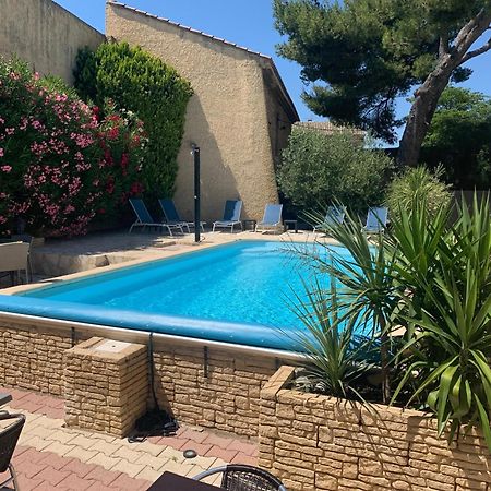 Hotel La Bastide D'Entraigues Luaran gambar
