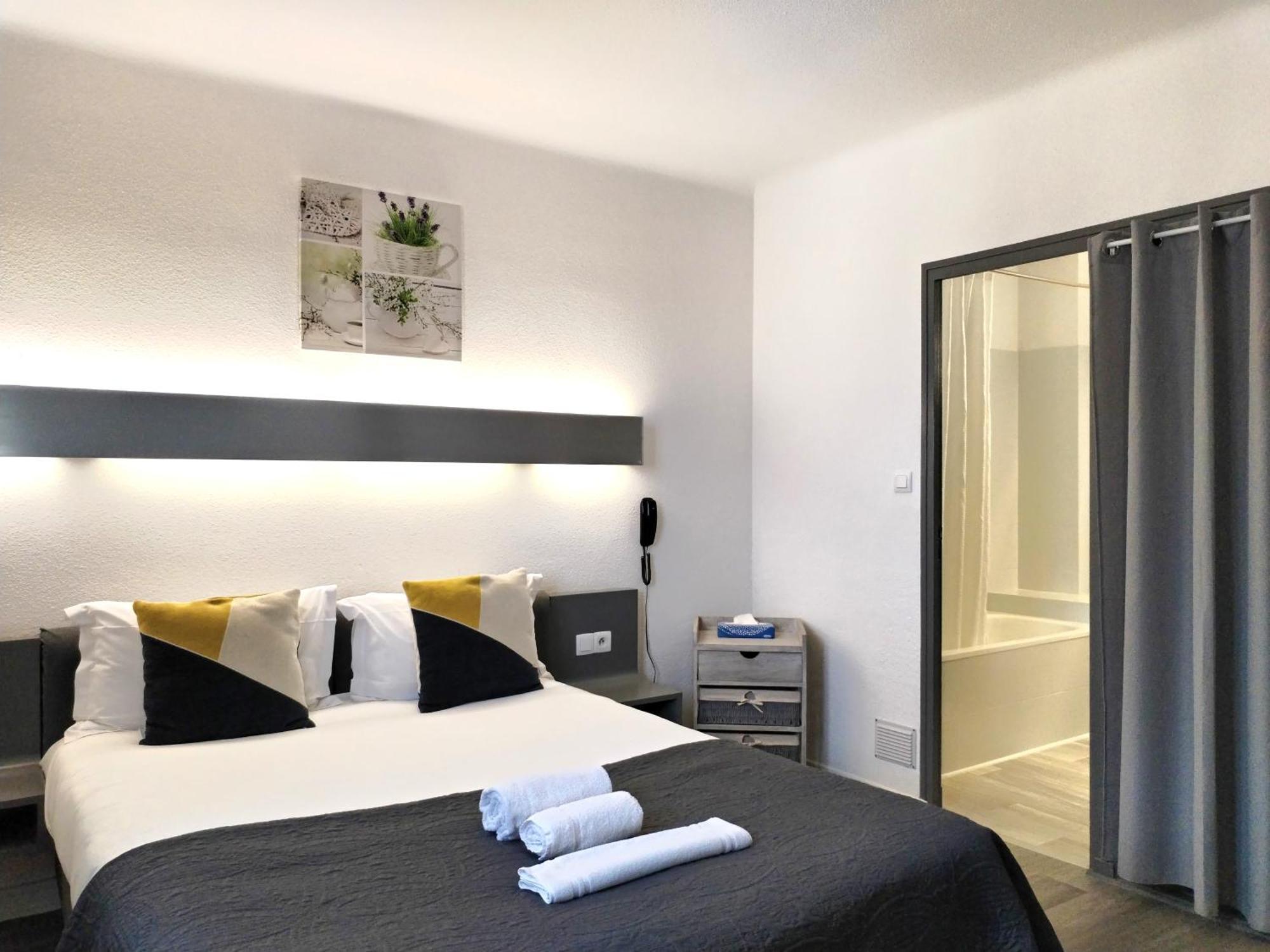 Hotel La Bastide D'Entraigues Luaran gambar