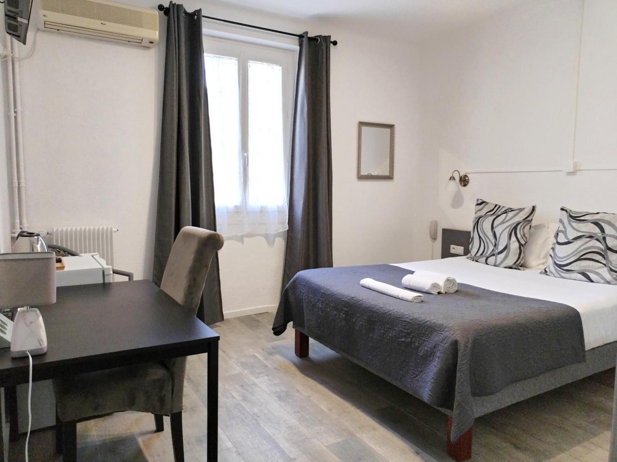 Hotel La Bastide D'Entraigues Luaran gambar